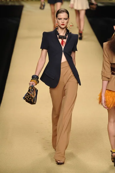 Look 26
